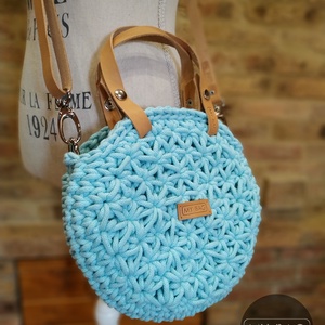 Horgolt női körtáska - MINI - jázmin mintával - Crossbody - MENTAKÉK - táska & tok - kézitáska & válltáska - vállon átvethető táska - Meska.hu