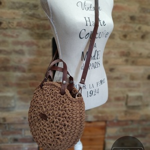 Horgolt női körtáska KARAMELL színben - jázmin mintával - Crossbody - táska & tok - kézitáska & válltáska - vállon átvethető táska - Meska.hu
