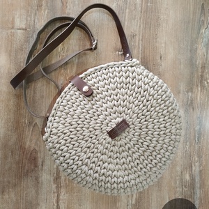 Horgolt női körtáska HOMOK színben - Crossbody - táska & tok - kézitáska & válltáska - vállon átvethető táska - Meska.hu