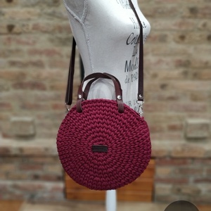 Horgolt női körtáska WINE RED színben - Crossbody - táska & tok - kézitáska & válltáska - vállon átvethető táska - Meska.hu