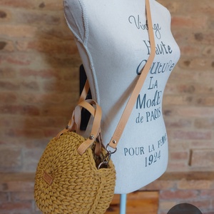 Horgolt női körtáska - MINI - Crossbody - MUSTÁRSÁRGA - táska & tok - kézitáska & válltáska - vállon átvethető táska - Meska.hu