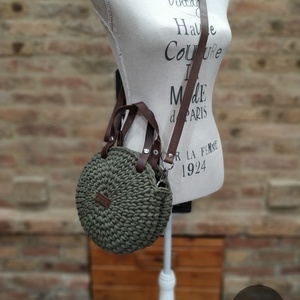 Horgolt női körtáska - MINI - Crossbody - OLIVAZÖLD - táska & tok - kézitáska & válltáska - vállon átvethető táska - Meska.hu