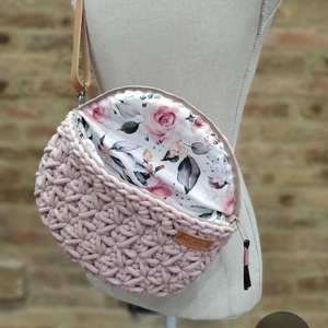 Horgolt övtáska jázmin mintával - PASTEL PINK - táska & tok - övtáska - Meska.hu