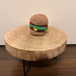 Horgolt hamburger, Játék & Sport, Plüssállat & Játékfigura, Más figura, Horgolás, MESKA