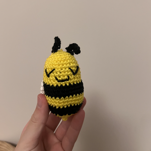 Horgolt méhecske, Játék & Sport, Plüssállat & Játékfigura, Méhecske, Horgolás, MESKA