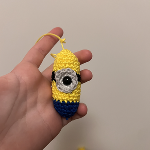 Horgolt Minion - játék & sport - plüssállat & játékfigura - más figura - Meska.hu