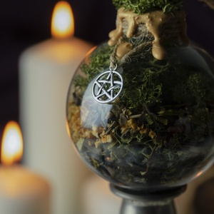 Újévi Bőségvonzó Witch Ball, kézműves boszorkány gömb, szerencse, bőség, új kezdetek  - Meska.hu