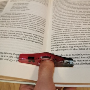 Könyvgerincvédő-könyves ajándék - könyv & zene - könyvjelző - Meska.hu