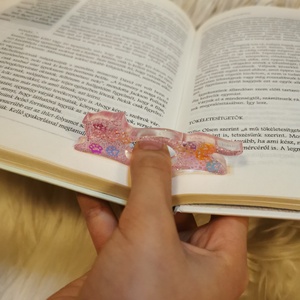 Könyvgerincvédő-könyves ajándék - könyv & zene - könyvjelző - Meska.hu