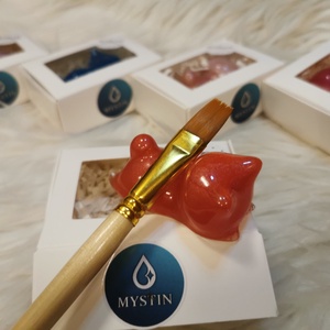 Festőecset, körmös ecset és tolltaró cicák - könyv & zene - könyvjelző - Meska.hu