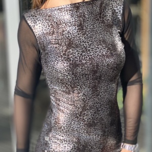 Tüll ujjas felső - Meska.hu