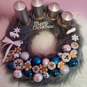 Szőrmés Adventi koszorú  - karácsony - adventi díszek - adventi gyertyadíszek és koszorúdíszek - Meska.hu