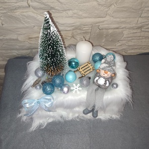 Szőrmés asztali dekoráció  - karácsony - adventi díszek - adventi asztaldísz - Meska.hu