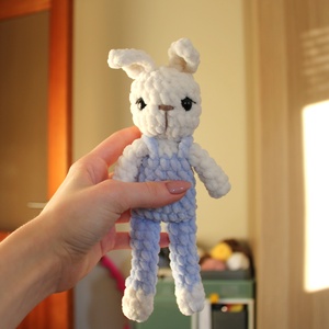 Horgolt nyuszi plüss, Játék & Sport, Plüssállat & Játékfigura, Nyuszi, Horgolás, Varrás, MESKA