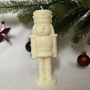 Téli Katona - kézműves diótörő gyertya, Karácsony, Karácsonyi lakásdekoráció, Karácsonyi illatgyertya, mécses, Gyertya-, mécseskészítés, MESKA