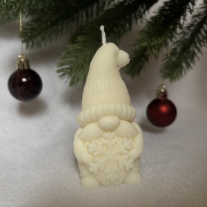 Apró Erdőlakó - kézműves manó gyertya, Karácsony, Karácsonyi lakásdekoráció, Karácsonyi illatgyertya, mécses, Gyertya-, mécseskészítés, MESKA