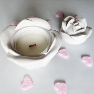 Rózsa formájú tégely � fa kanócos szójagyertya, Otthon & Életmód, Gyertya, illat, aroma, Gyertya, Gyertya-, mécseskészítés, MESKA