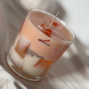 �� Sütőtök Latte illatgyertya � 350 ml-es pohárgyertya pamut kanóccal - Meska.hu