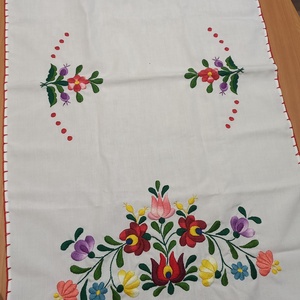 Asztali futó, , , MESKA