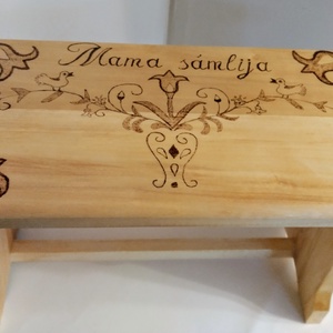 Mama tulipános sámlija , Otthon & Életmód, Babaszoba, gyerekszoba, Gyerek szék, sámli, Gravírozás, pirográfia, MESKA