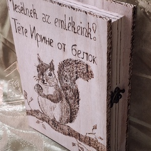 Mókusos emlékkönyv - otthon & életmód - dekoráció - asztal és polc dekoráció - díszdoboz - Meska.hu