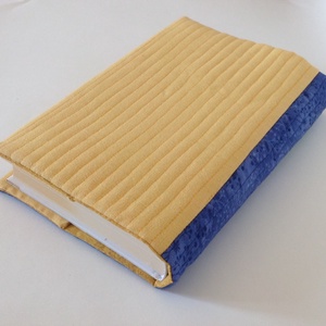 Patchwork könyvborító - táska & tok - pénztárca & más tok - zsebkendőtartó tok - Meska.hu