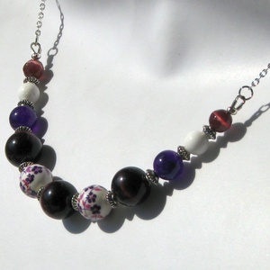 Nyaklánc lila színekben - Akció!!! - ékszer - nyaklánc - gyöngyös nyaklánc - Meska.hu