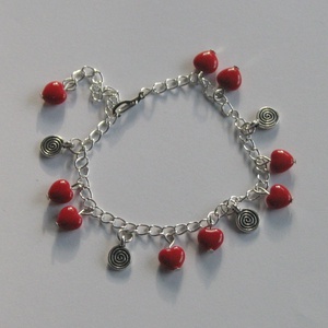 Karkötő szívekkel - piros, Ékszer, Karkötő, Gyöngyös karkötő, Ékszerkészítés, MESKA