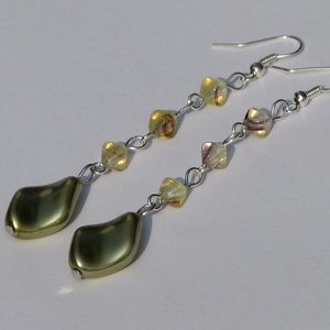 Világos zöld fülbevaló, Ékszer, Fülbevaló, Lógó fülbevaló, Ékszerkészítés, MESKA