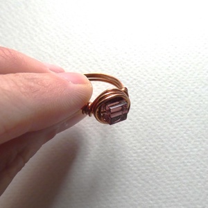 Üvegkocka réz gyűrű - ékszer - gyűrű - gyöngyös gyűrű - Meska.hu