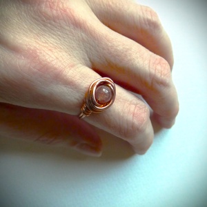 Érzéki Eperkvarc réz gyűrű - ékszer - gyűrű - gyöngyös gyűrű - Meska.hu