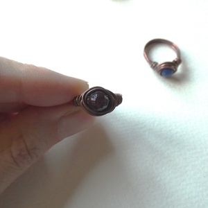 Mélyvörös réz gyűrű - ékszer - gyűrű - gyöngyös gyűrű - Meska.hu