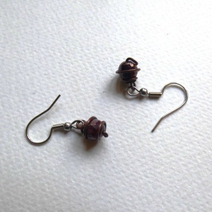 Mélyvörös gránát gyöngyök fülbevaló, Ékszer, Fülbevaló, Lógó fülbevaló, Ékszerkészítés, Fémmegmunkálás, MESKA