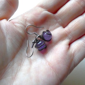 Lila bogyók réz fülbevaló - ékszer - fülbevaló - lógó fülbevaló - Meska.hu
