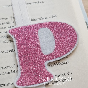 Kezdőbetűs -rózsaszín glitter- könyvjelző - könyv & zene - könyvjelző - Meska.hu
