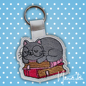 Szürke cicás kulcstartó, Táska & Tok, Kulcstartó & Táskadísz, Kulcstartó, Hímzés, MESKA