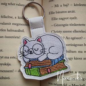 Fehér cicás kulcstartó, Táska & Tok, Kulcstartó & Táskadísz, Kulcstartó, Hímzés, MESKA