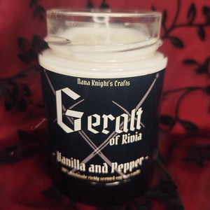 [Vanília és Bors] - Geralt szójaviasz illatgyertya, Otthon & Életmód, Gyertya, illat, aroma, Gyertya, Gyertya-, mécseskészítés, MESKA