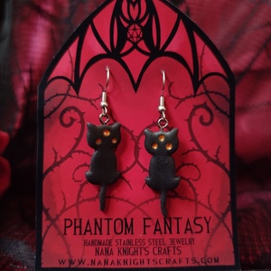 Fekete Démoncica fülbevalók - ékszer - fülbevaló - lógó fülbevaló - Meska.hu