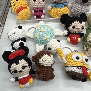 Horgolt kulcstartók - táska & tok - kulcstartó & táskadísz - kulcstartó - Meska.hu