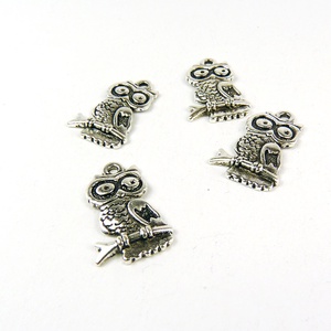 Bagoly ékszerdísz, fityegő, charm 14x22mm (4db) - Meska.hu