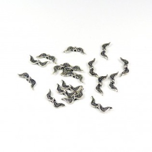 Angyalszárny ékszerdísz, fityegő, charm 20x8mm - kellékek & szerszámok - gyöngyfűzés kellékek - fém köztesek - Meska.hu
