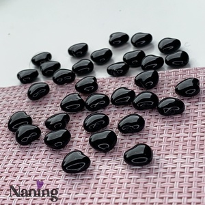 Cseh üveggyöngy - preciosa - szivecske - fényes fekete - 20db, Kellékek & szerszámok, Gyöngyfűzés kellékek, Egyéb alkatrész, , MESKA