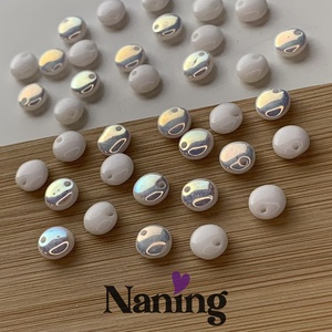 Cseh üveggyöngy � keresztben fúrt lencse � 7mm � fehér/ezüst - 20db, Kellékek & szerszámok, Gyöngyfűzés kellékek, Egyéb alkatrész, , MESKA