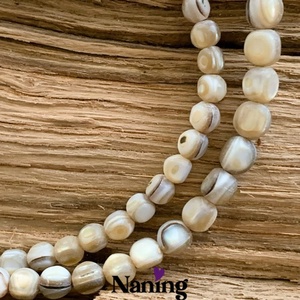 Csiszolt kagylóhéj nyaklánc - 49cm  - Meska.hu