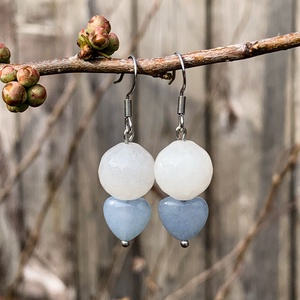 Fazettált rózsakvarc/akvamarin - lógós fülbevaló - orvosi fém fülbevaló alapon és szerelékkel - ékszer - fülbevaló - lógó fülbevaló - Meska.hu