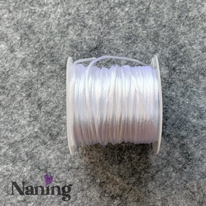 10 méter szatén selyemzsinór - fehér - 1,5mm  (60ft/m), Kellékek & szerszámok, Rövidáru, Fonal, cérna, Kevert fonal, , MESKA