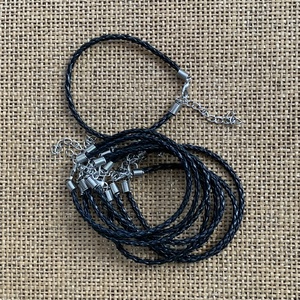 10 db fonott bőr karkötő alap, lánchosszabbítóval   (50ft/db), Kellékek & szerszámok, Ékszerkellék, Karkötő alap, Ékszerkészítés, MESKA