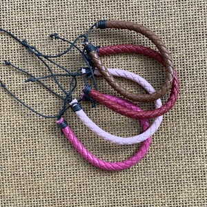 4 db fonott bőr karkötő, csúszócsomóval.  (150ft/db), Kellékek & szerszámok, Ékszerkellék, Karkötő alap, Ékszerkészítés, MESKA