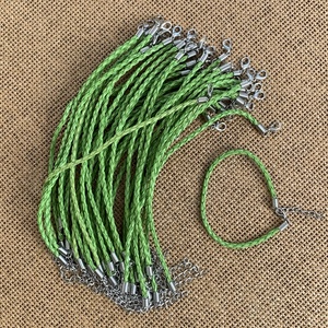 10 db fonott bőr karkötő alap, lánchosszabbítóval   (50ft/db) - kellékek & szerszámok - ékszerkellék - karkötő alap - Meska.hu